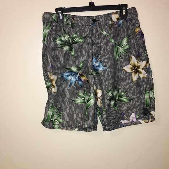 Valor Swimming Shorts - Picture 1 of 4